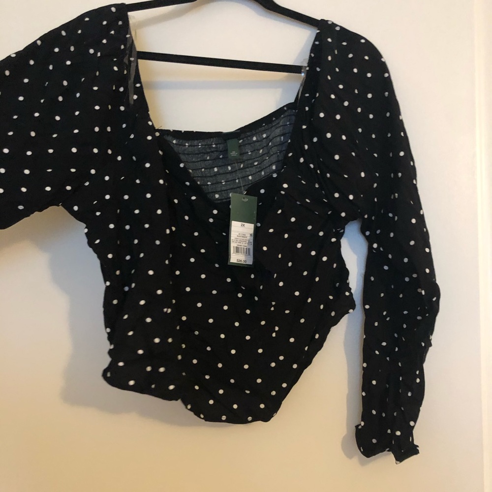 Black crop top with polka dots